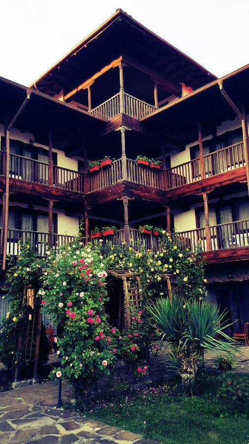 Hunting Residence Asteya Gramatikovo ภายนอก รูปภาพ